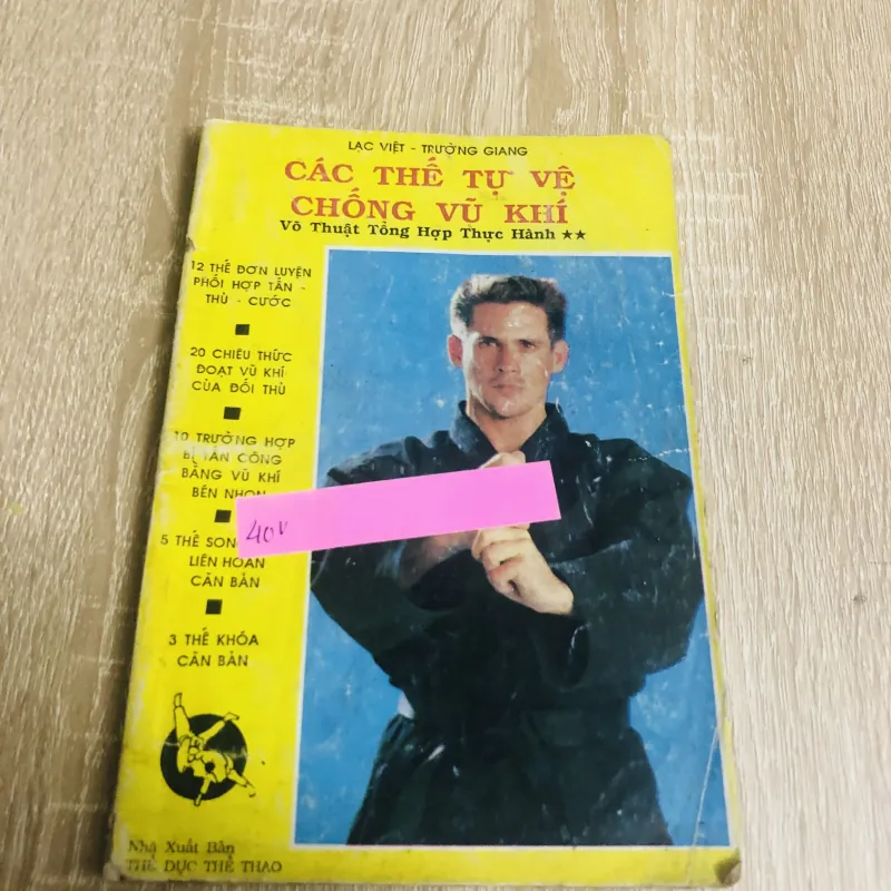 TÌM HIỂU VÕ THUẬT CÁC THẾ TỰ VỆ CHỐNG VŨ KHÍ  1010718