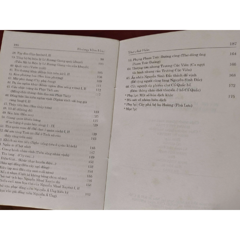 Thơ chữ hán Hoàng Văn Hòe - Duy Phi - 2003 - 187 trang LỊCH SỬ - CHÍNH TRỊ - TRIẾT HỌC ANTQ2809 920049
