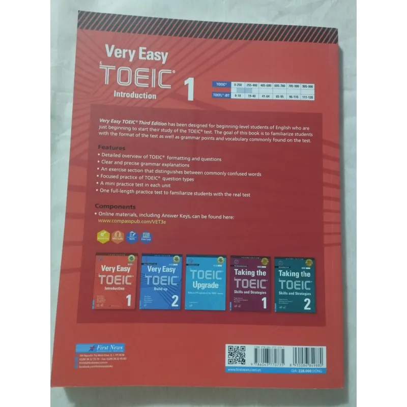 Bộ 3 cuốn Very Easy TOEIC 722931