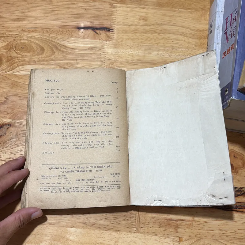 Sách Lịch Sử: Quảng Nam Đà Nẵng _ 30 Năm Chiến Đấu Và Chiến Thắng 1945•1954 (Tập 1) - 1985 694062