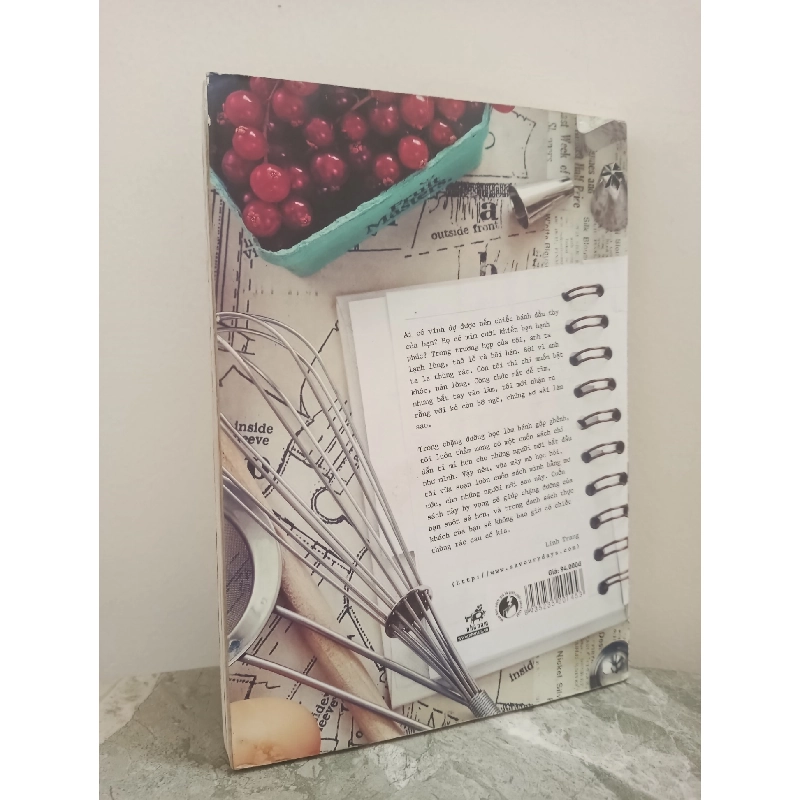 [Phiên Chợ Sách Cũ] Nhật Ký Học Làm Bánh (2014) - Linh Trang S0612 722691