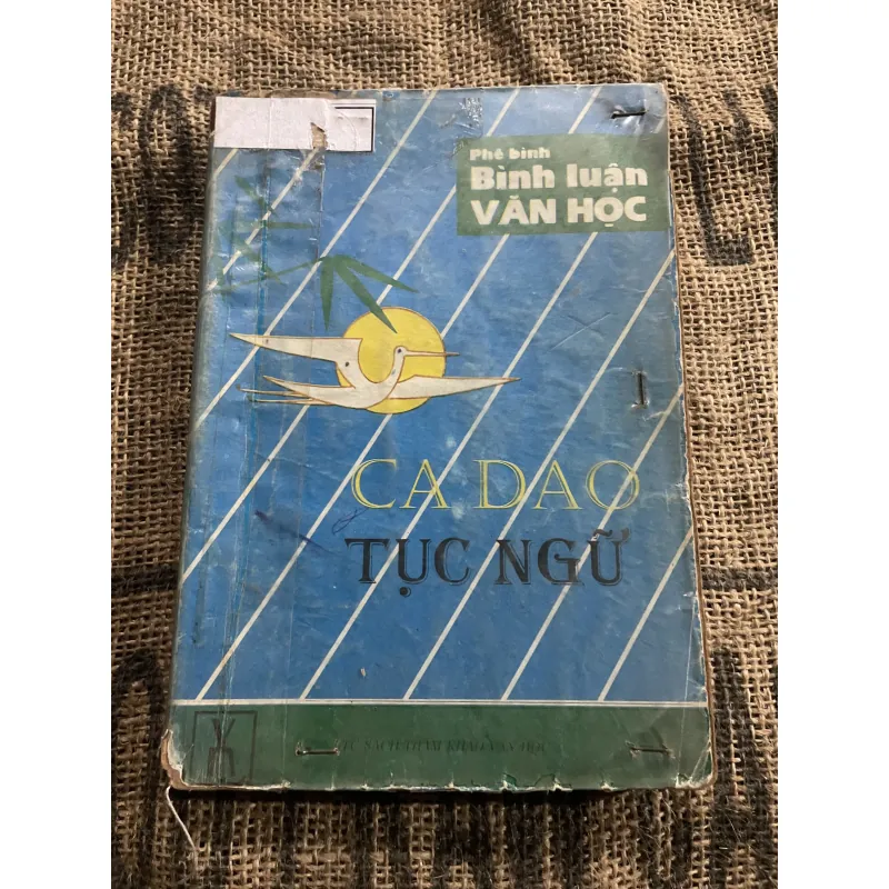 Phê bình văn học: Ca dao  1009374