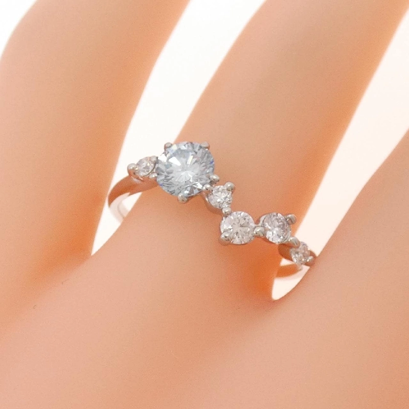 Nhẫn kim cương PT900 0.348CT 667080