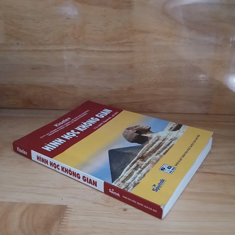 Hình Học Không Gian - A. P. Kiselev 931632