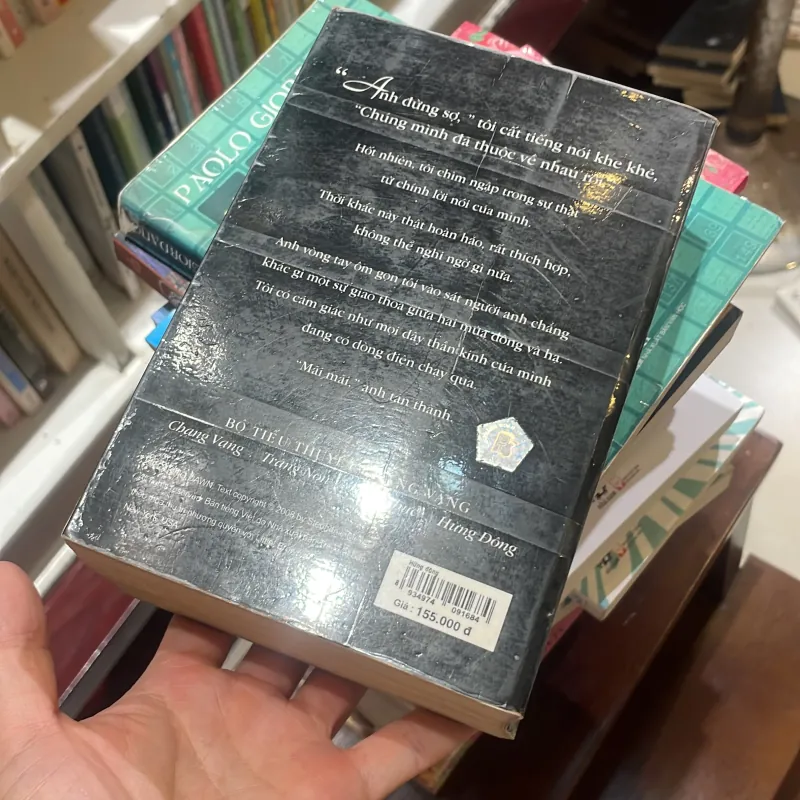 Hừng đông - breaking dawn - stephenie meyer nxb trẻ 2009 1025669