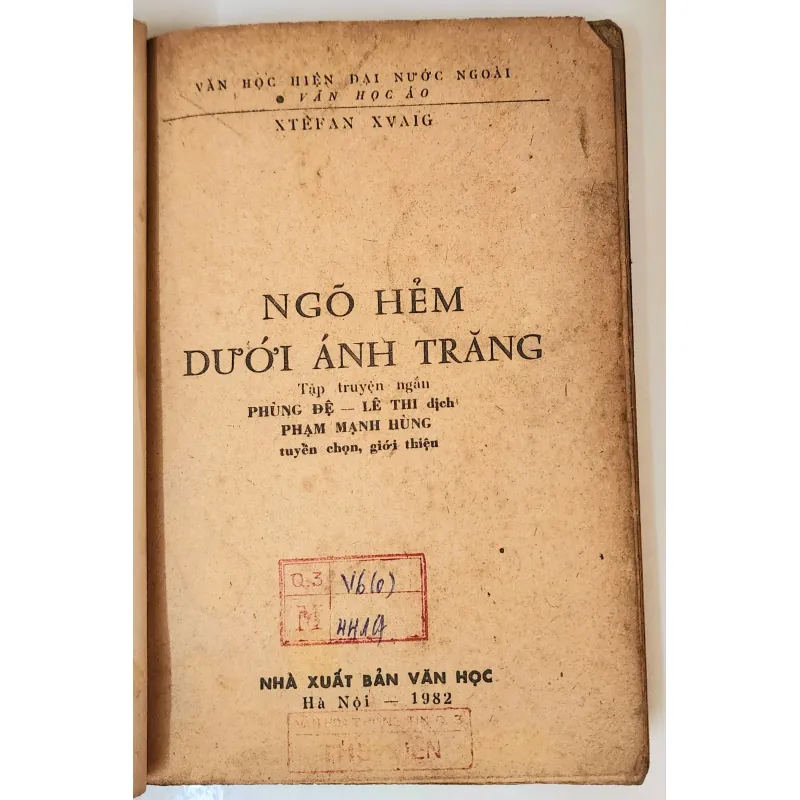 Truyện ngắn NGÕ HẺM DƯỚI ÁNH TRĂNG, nhà văn Áo Stefan Zweig 705073
