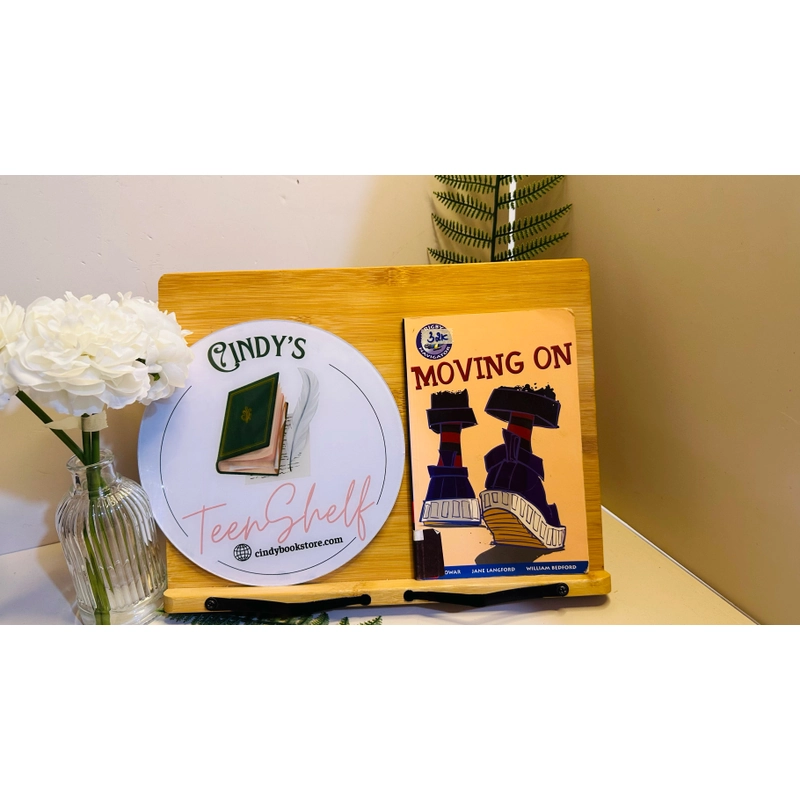 [Sách tiếng Anh 2hand] Like new 90% - Moving On - Jane Langford & William Redford 494070