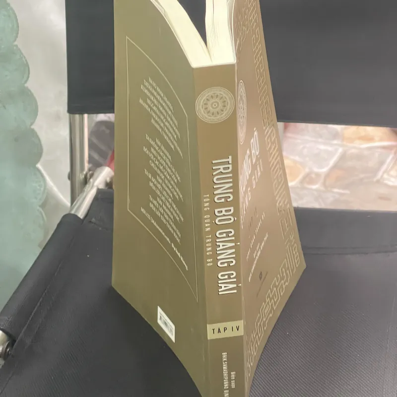 Trung bộ giảng giải - iv 569832