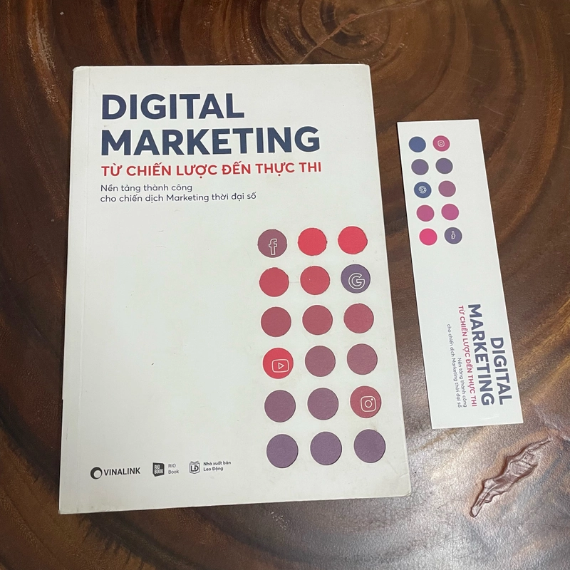 II Tựa sách: DIGITAL MARKETING _ Từ Chiến Lược Đến Thực Thi - 2019 443742