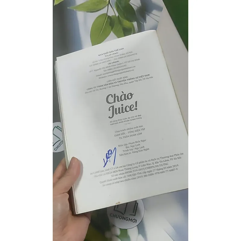 Chào Juice! 40 công thức nước ép cho vẻ đẹp tươi khỏe từ bên trong - Trần Hạnh Huyền 688600