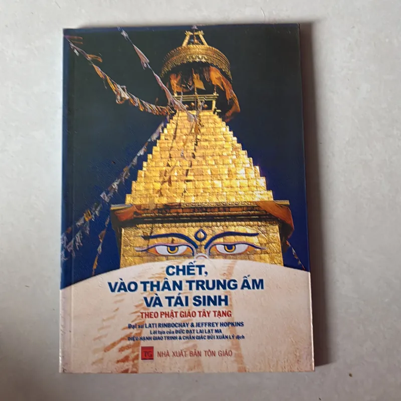 Chết, vào thân trung ẩm và tái sinh theo Phật giáo Tây Tạng  756715