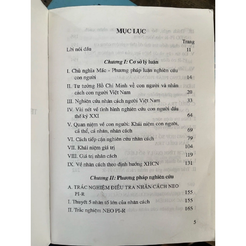 Nghiên cứu giá trị nhân cách theo phương pháp Neo Pi-R cải biên - Phạm Minh Hạc chủ biên 353758