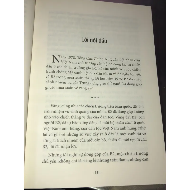 Hoà bình hay chiến tranh - Thượng tướng Trần Văn Trà 999336