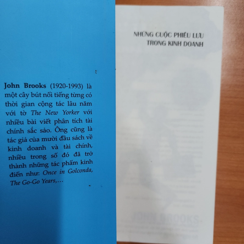 Sách Những cuộc phiêu lưu trong kinh doanh của John Brooks mới 90% 531618