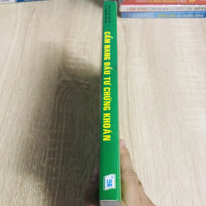 CẨM NANG ĐẦU TƯ CHỨNG KHOÁN  1022300