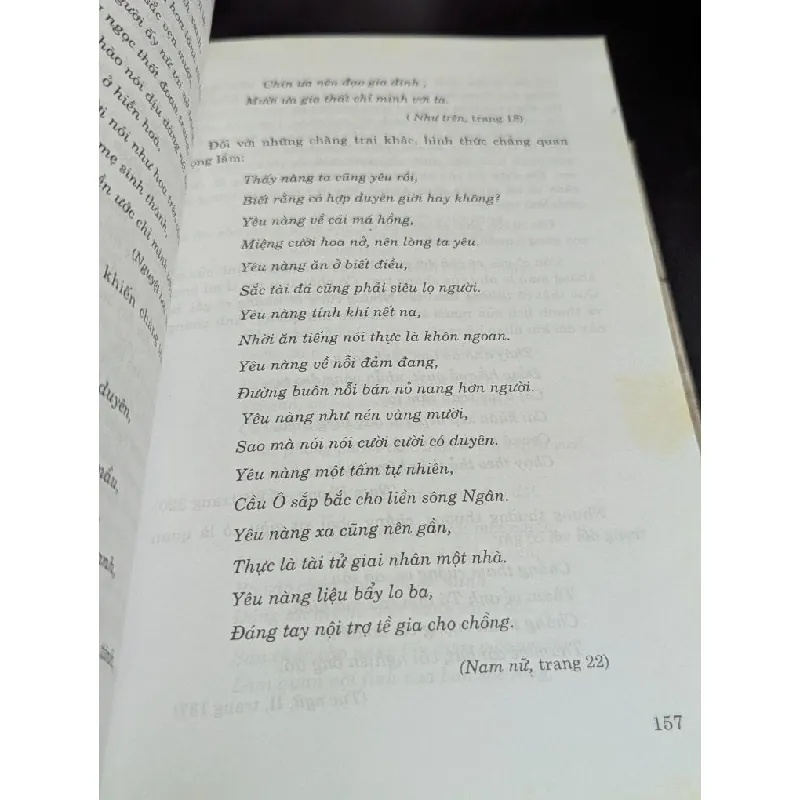 Tác phẩm được tặng giải thưởng Hồ Chí Minh - Nguyễn Văn Huyên 698245