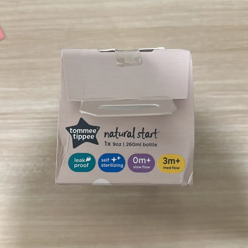 Bình Sữa PPSU Tommee Tippee Natural Start 260ml, Núm Ty Đi Kèm 3-6 Tháng 994677