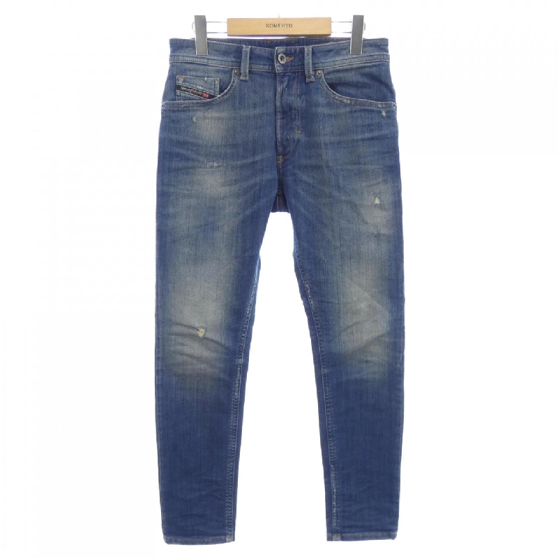 Quần jeans DIESEL - Hàng hiệu Authentic 884650