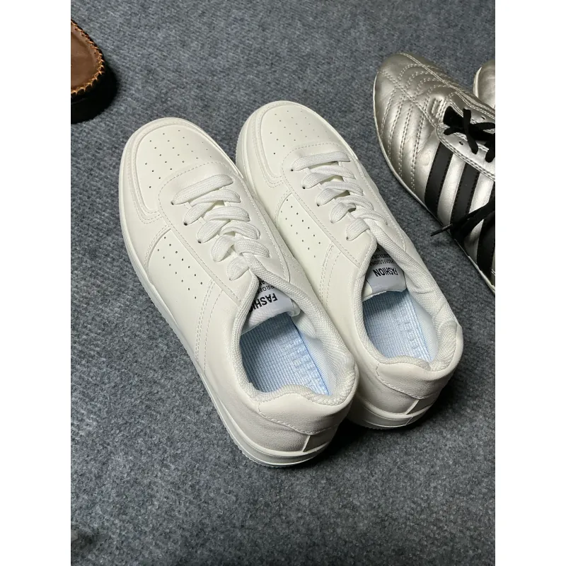 COMBO GIÀY SNEAKER + GIÀY ĐÁ BÓNG SIZE 41 674912