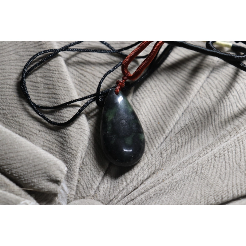 Mặt dây chuyền ngọc Hetian Taiwan 479556