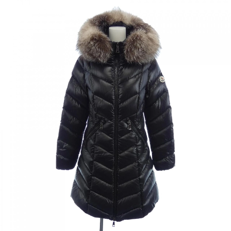 Áo khoác lông vũ MONCLER 639218