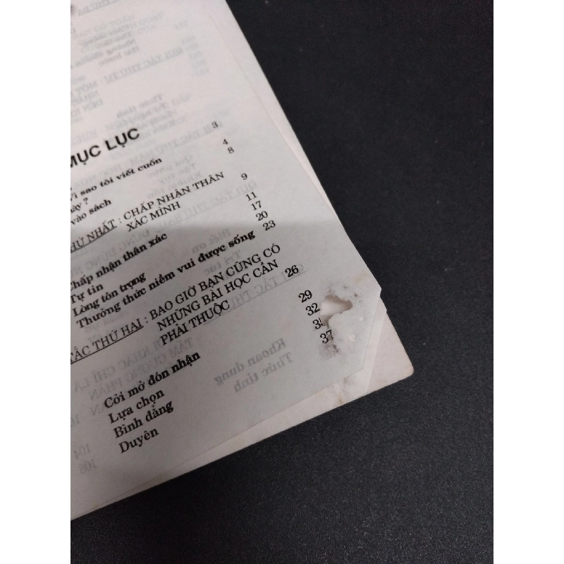 Cuộc đời, cuộc chơi, luật chơi - Mười quy tắc làm người mới 80% ố vàng có nếp gấp bìa 2003 HCM2207 Hoàng Minh Thức KỸ NĂNG 916163