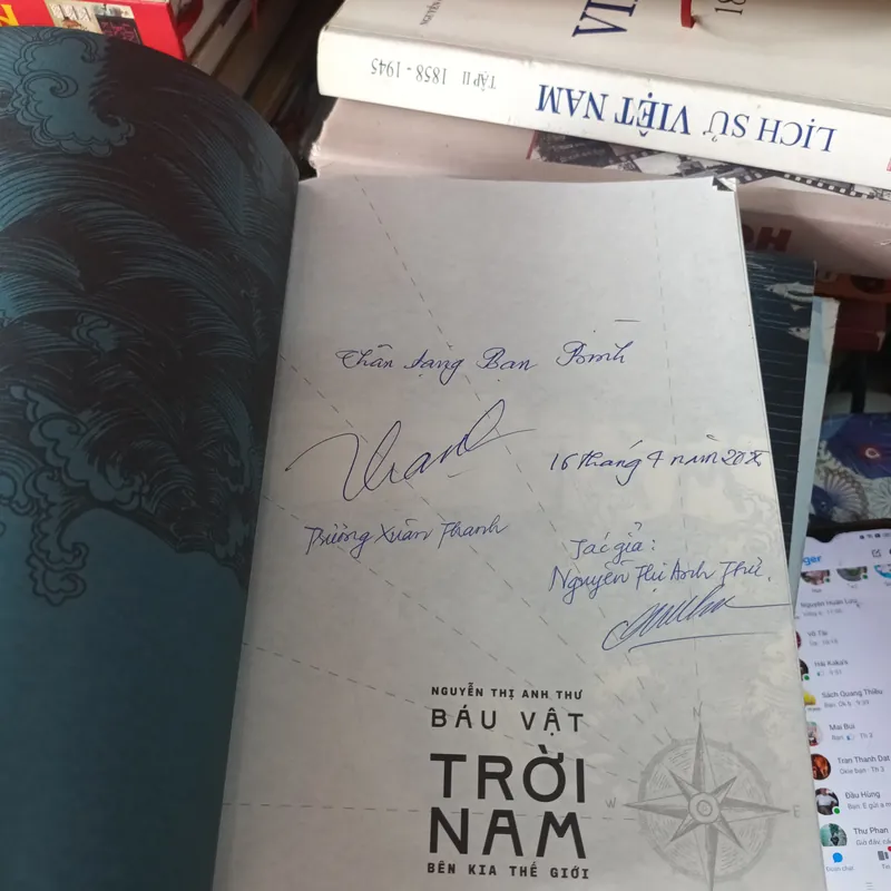 Báu Vật Trời Nam Bên Kia Thế Giới - Nguyễn Thị Anh Thư 740543