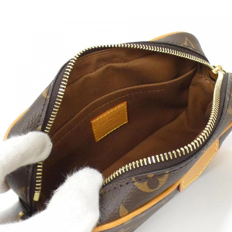 Túi xách Louis Vuitton Monogram Archive Trocadéro Wearable Wallet M14058 617077