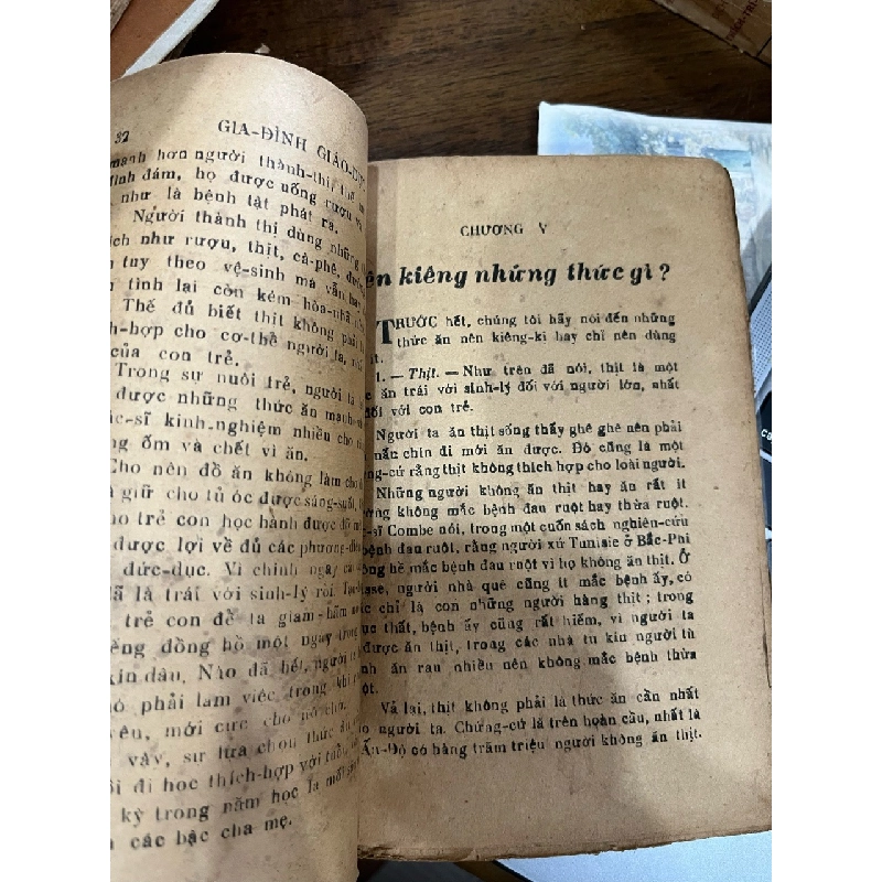 Gia Đình Giáo Dục - Thái Phỉ 1017878