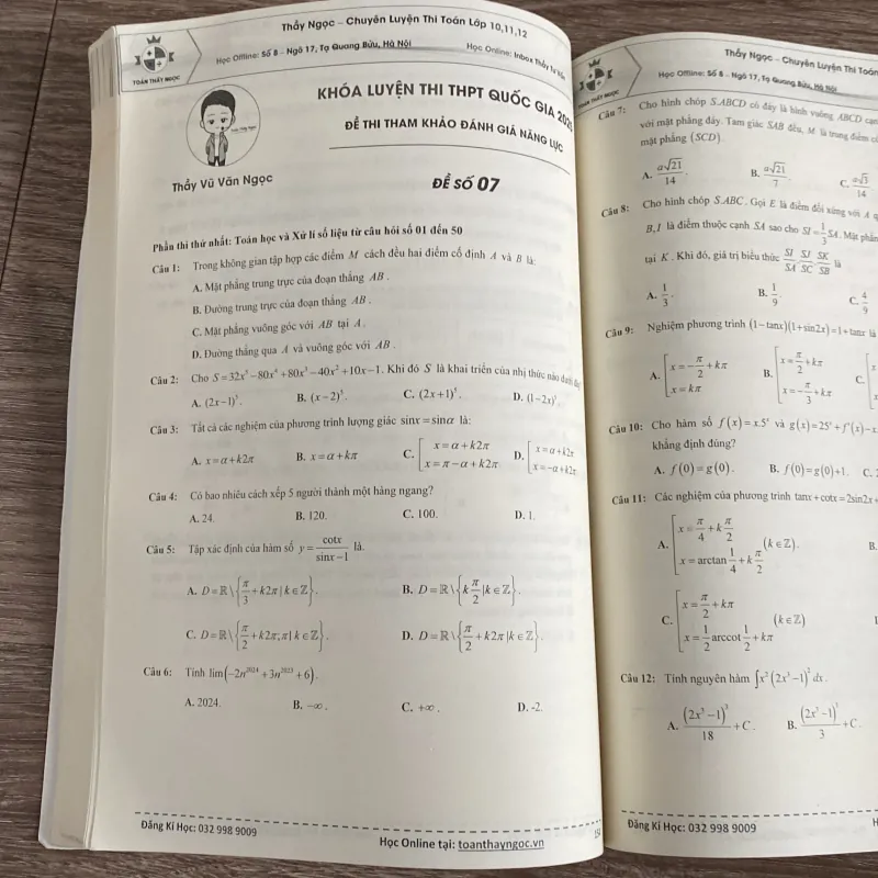 Sách toán ôn thi 20 đề thptqg (2025), 10 đề TSA và 10 đề HSA 784627