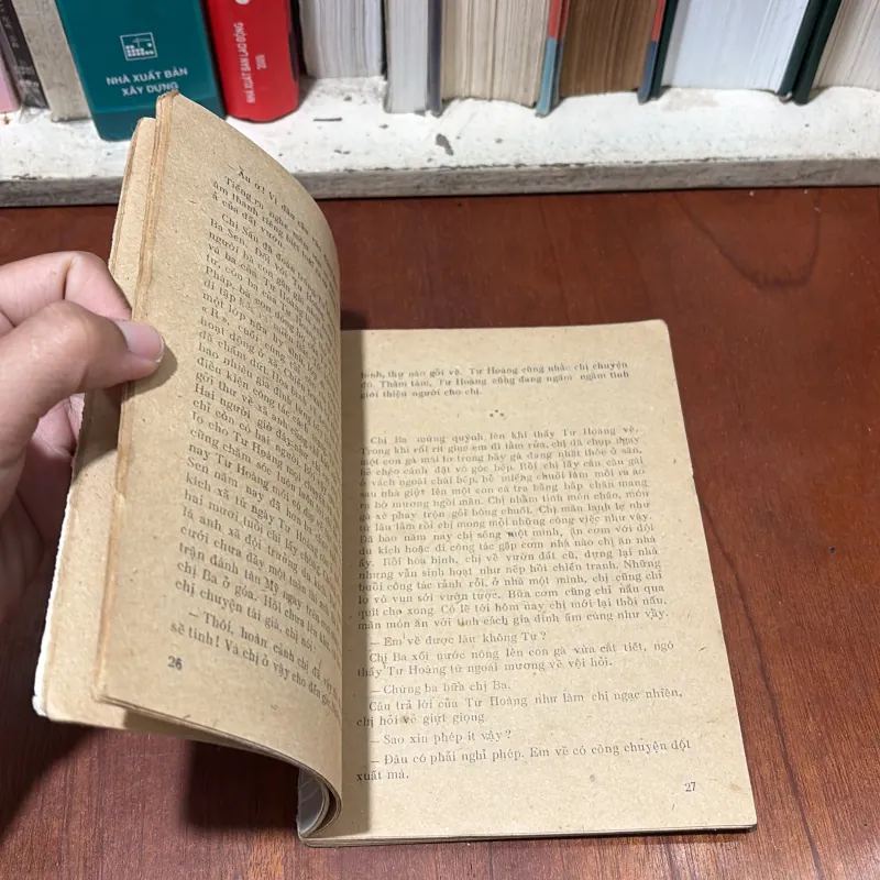 II Truyện Ngắn: Người Lái Xe Có Con Chim Hoạ Mi - Lê Điệp - 1981 751019