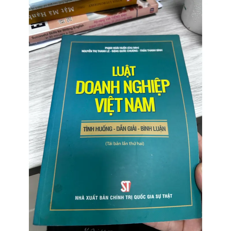 Luật doanh nghiệp Việt Nam - Phạm Hoài Huấn 601581