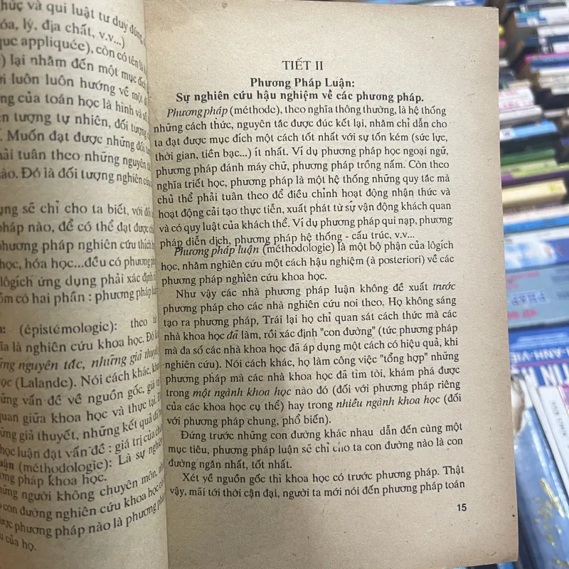 LÔGÍCH HỌC VÀ PHƯƠNG PHÁP NGHIÊN CỨU KHOA HỌC - LÊ TỬ THÀNH  974492