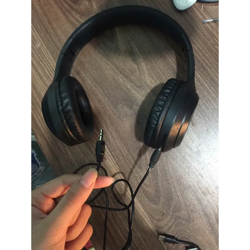 tai nghe chụp tai đen 721216