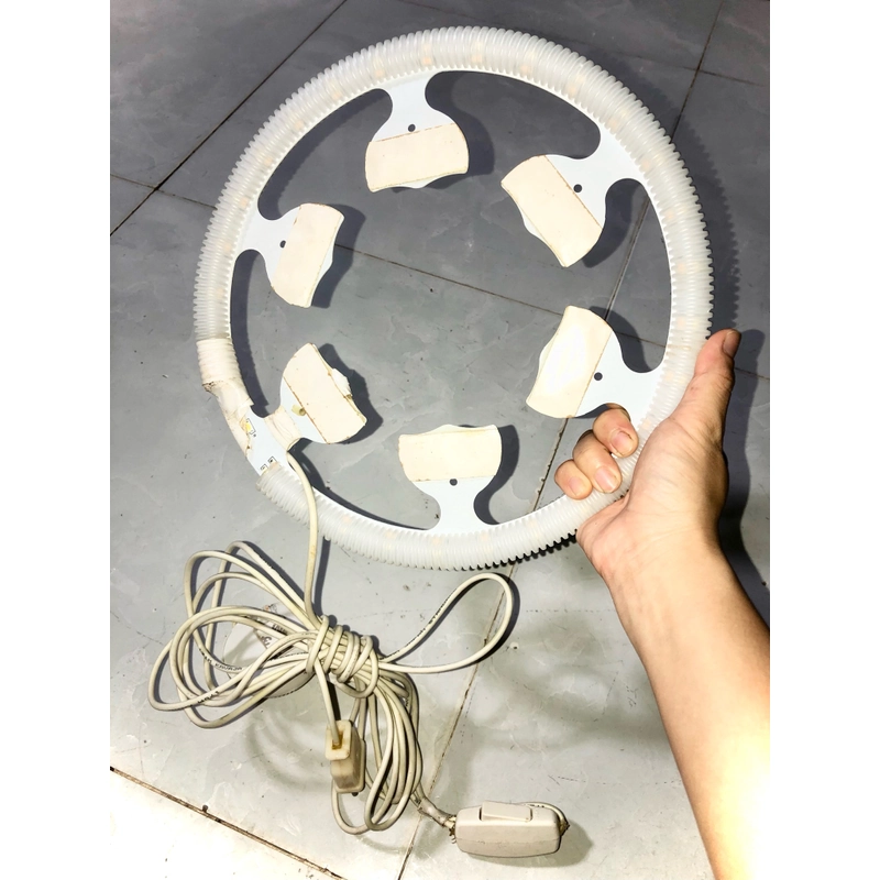 Đèn tự chế hoặc đèn trang trí có thiết kế độc đáo 477214
