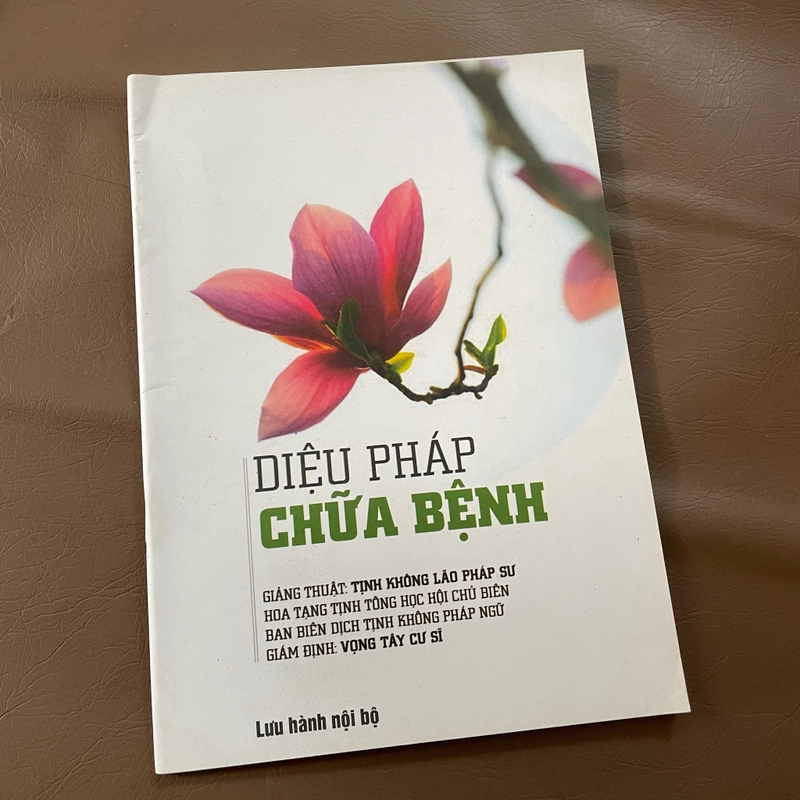 II Một Vài Cuốn Sách Về Phật Giáo 495719