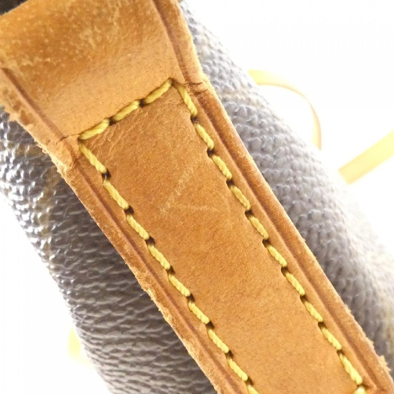 Túi đeo vai Louis Vuitton Monogram Trottter M51240 609768