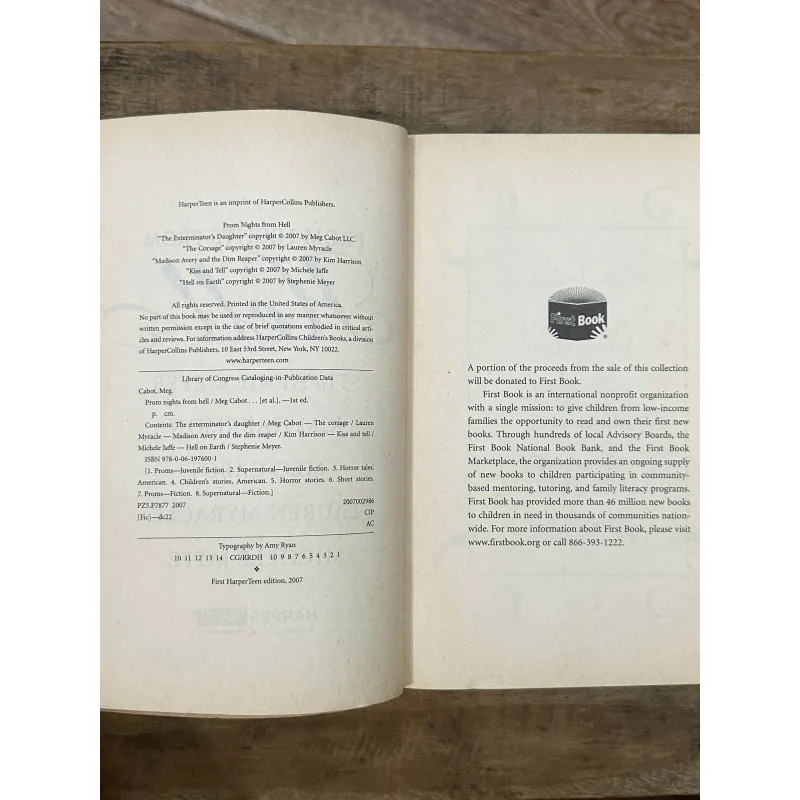 Prom Nights from Hell - Meg Cabot 736295