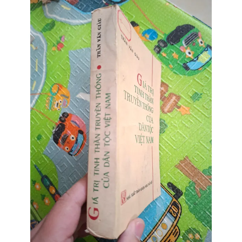 Giá trị tinh thần truyền thống của dân tộc Việt Nam 759123