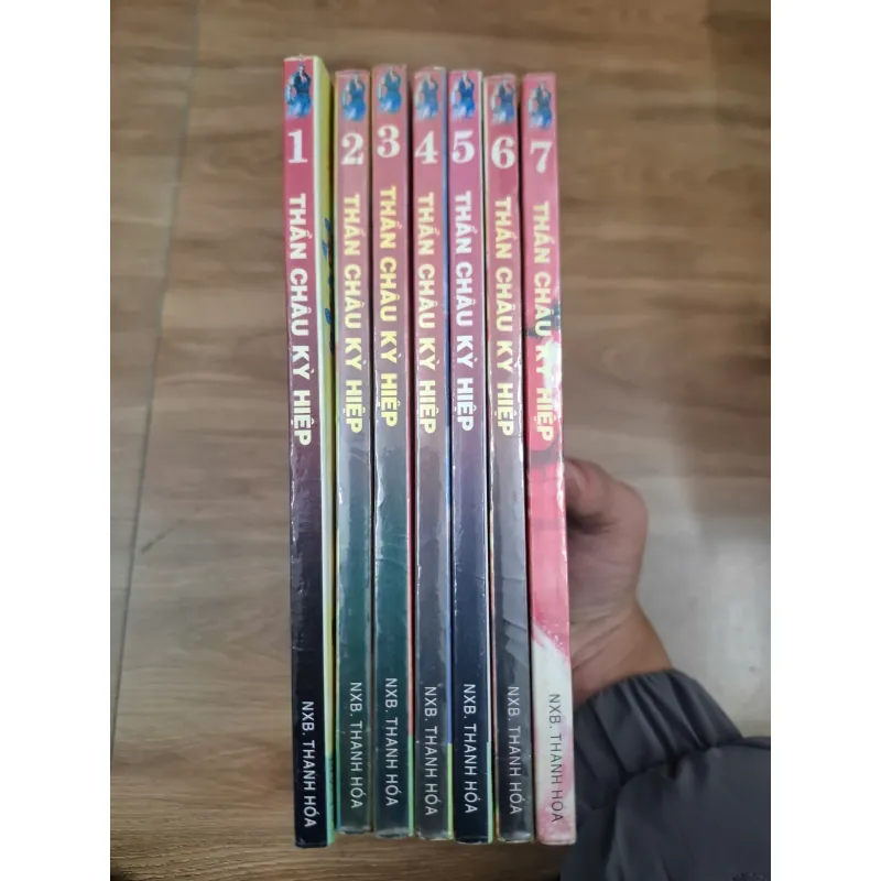 PHIÊN VÂN PHỤC VŨ trọn bộ 7 tập – Hoàng Dịch 759061