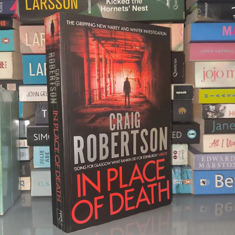 Ngoại văn cũ giá rẻ In place of Death  932796