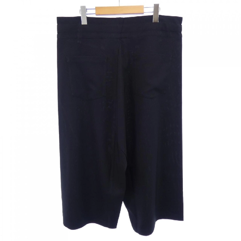 Quần ISSEY MIYAKE MI11FF401 646256