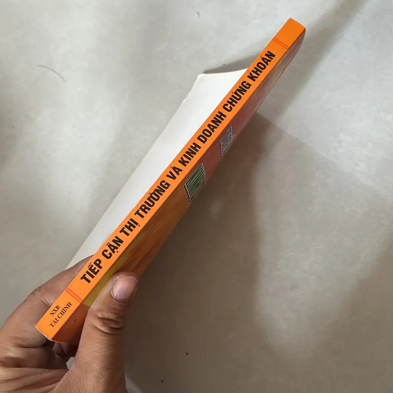 Tiếp cận thị trường và kinh doanh chứng khoán 727565