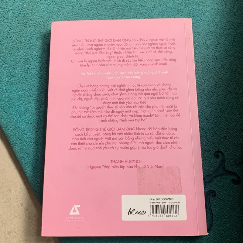 Sống trong thế giới đàn ông 1002260