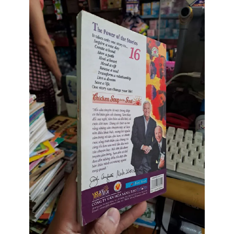 Chiken Soup for the single's soul khi bạn chỉ có một mình - Jack Canfield - 2008 mới 80% ố - KỸ NĂNG - HCM0111 629187
