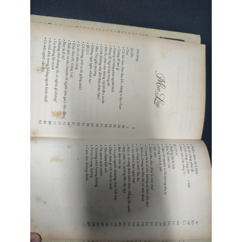 Buồn làm sao buông mới 80% ố vàng, chóc áo bìa 2016 HCM1406 Anh Khang SÁCH VĂN HỌC 915491