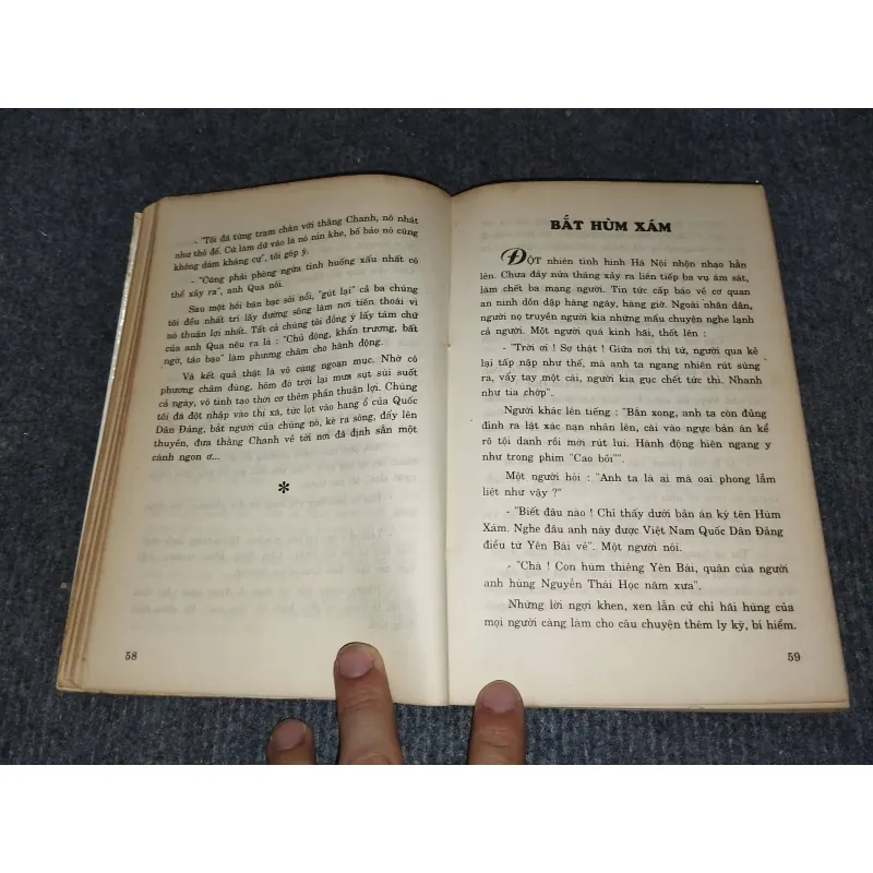 MÂY TRẮNG ĐƯỜNG TRƯỜNG CHINH - KHUÊ VĂN 991088