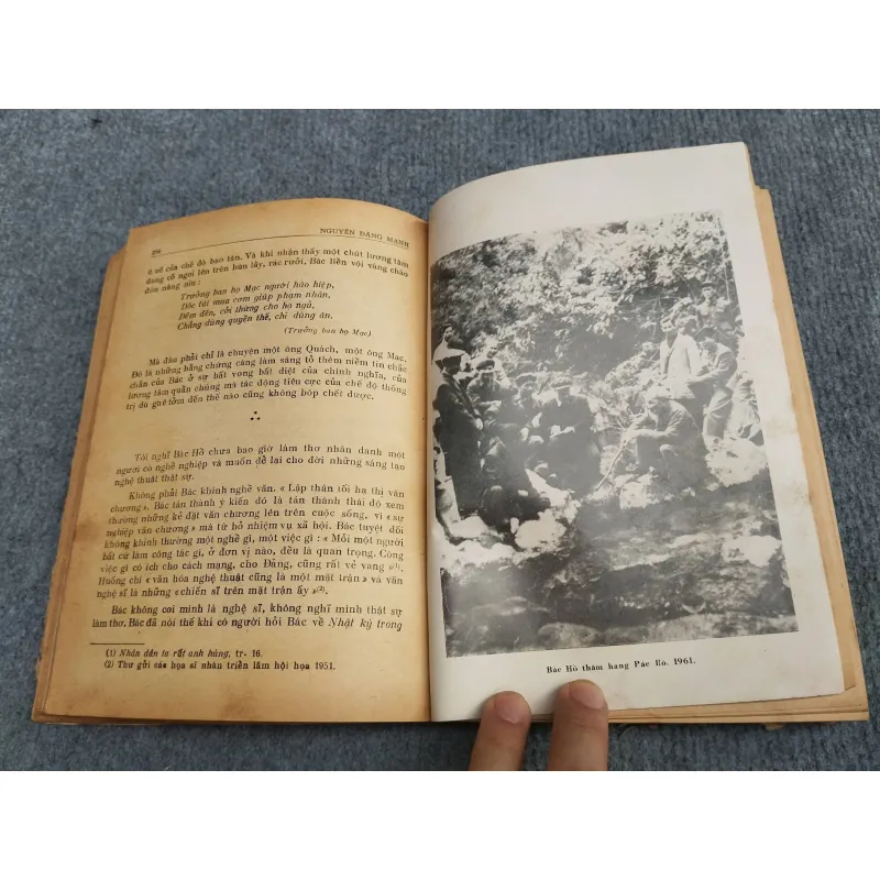 NGHIÊN CỨU HỌC TẬP THƠ VĂN HỒ CHÍ MINH 991040