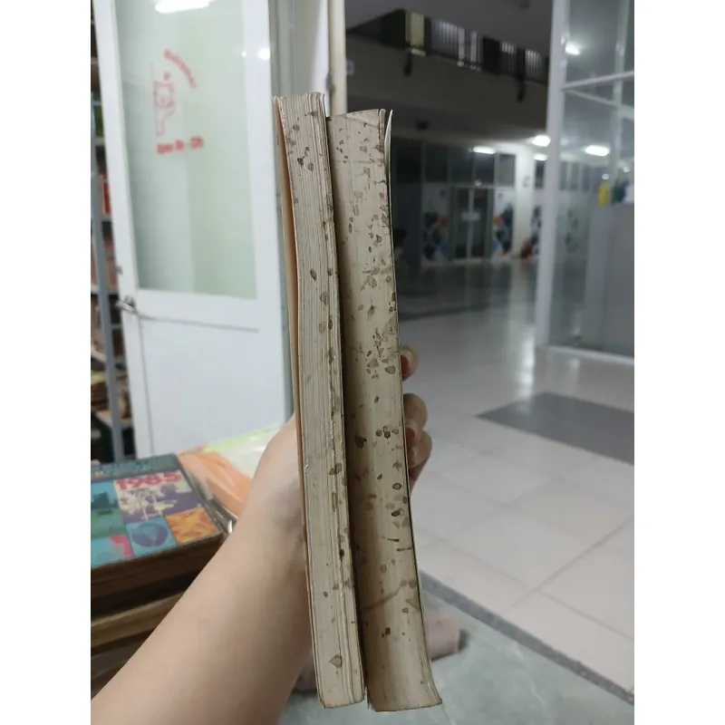 CHÂN DUNG VÀ ĐỐI THOẠI + XUNG QUANH CUỐN "CHÂN DUNG VÀ ĐỐI THOẠI" CỦA TRẦN ĐĂNG KHOA 717756