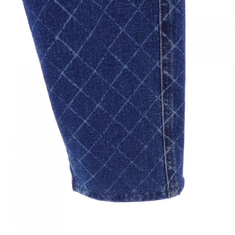 CHANEL P56067V42287 Jeans - Hàng hiệu Authentic 818133